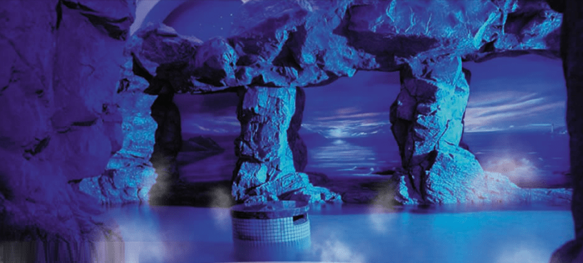 スパワールドにあるヨーロッパゾーンの温泉(青の洞窟)
